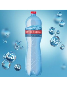AGUA MINERAL CON GAS "MYRGORODSKA" 1.5L