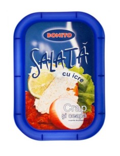 ENSALADA DE HUEVAS DE CARPA CON CEBOLLA